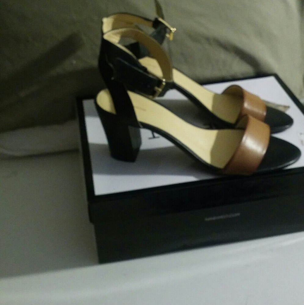 Lady shoes